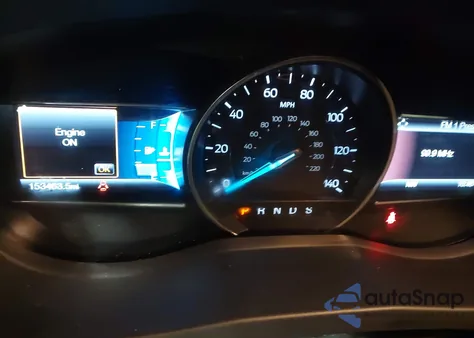 2016 Ford Explorer Xlt z USA, uszkodzony, nr VIN 1FM5K8D80GGD23668